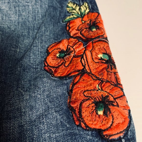 SOLD - BRAND NEW ZARA JEANS - Picture 2 of 6